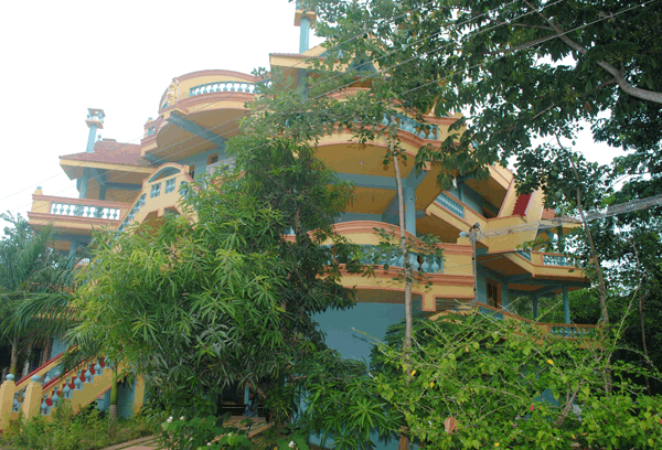 Pondicherry Resorts